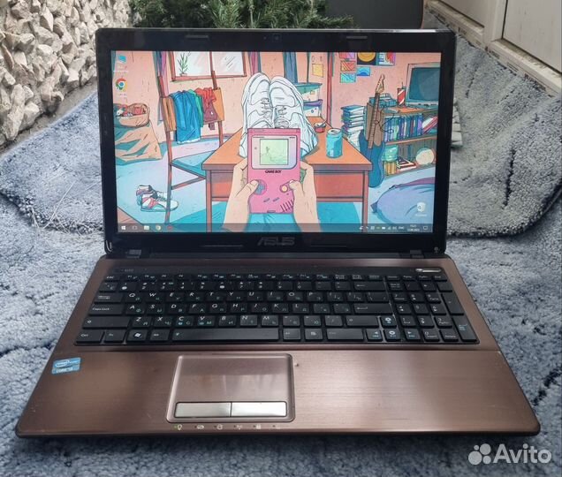 Игровой ноутбук asus i3/GT520MX/озу8гб