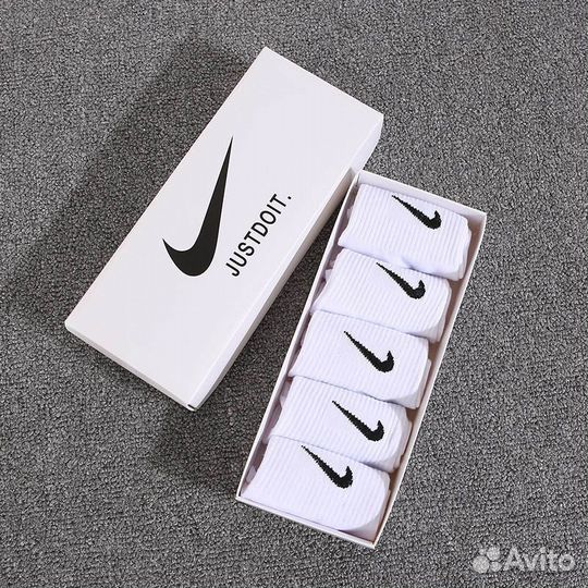 Носки nike высокие белые