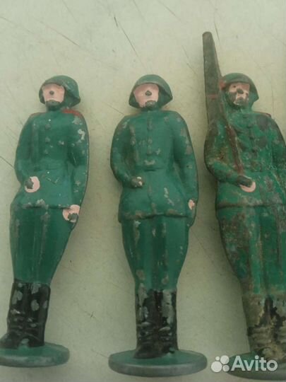 Модель солдатика