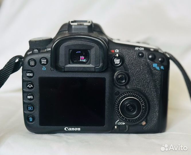 Фотоаппарат Canon EOS 7D kit EF-S 15-88mm