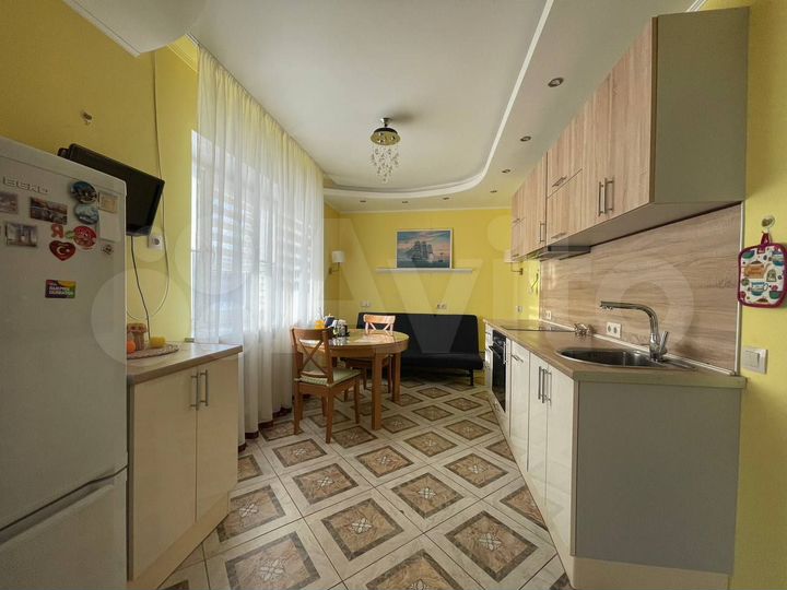 1-к. квартира, 53 м², 2/5 эт.