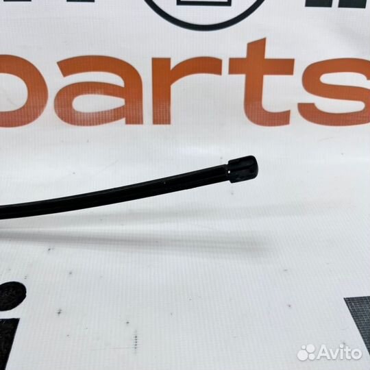 Дворник Audi Q3 8U 2013