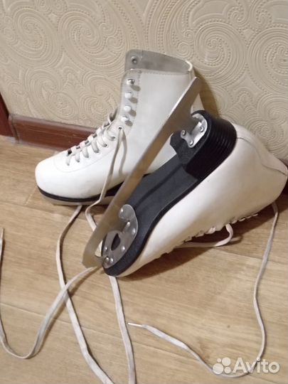 Коньки фигурные