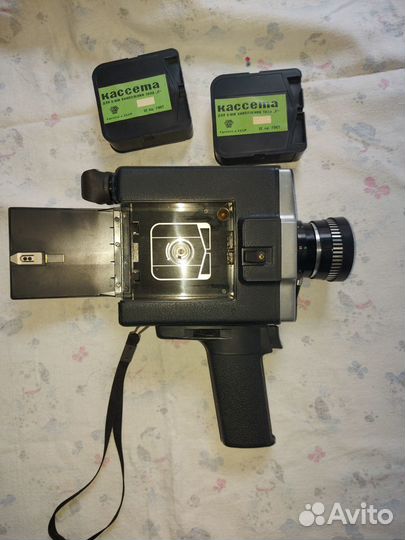 Кинокамера 