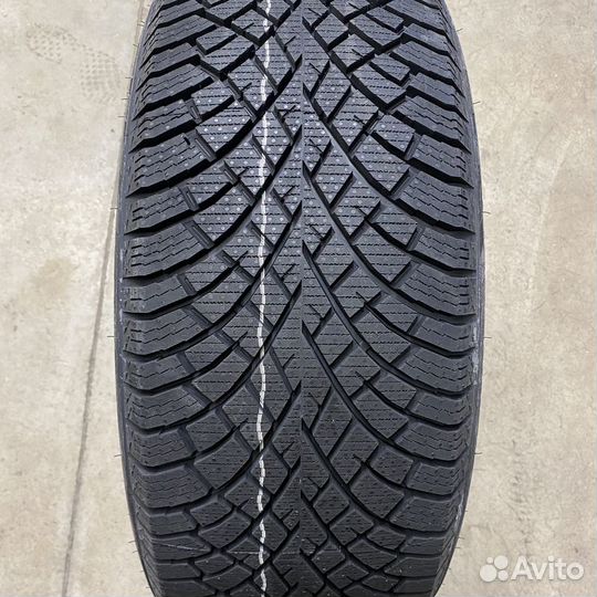 Nokian Tyres Hakkapeliitta R5 215/55 R17 98