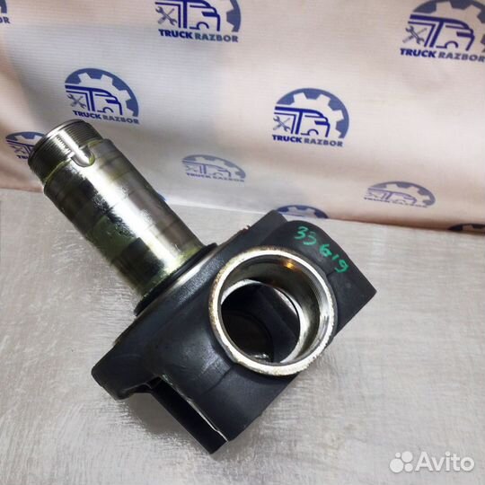 Кулак поворотный правый Volvo FM и FMX-4 (8х4)