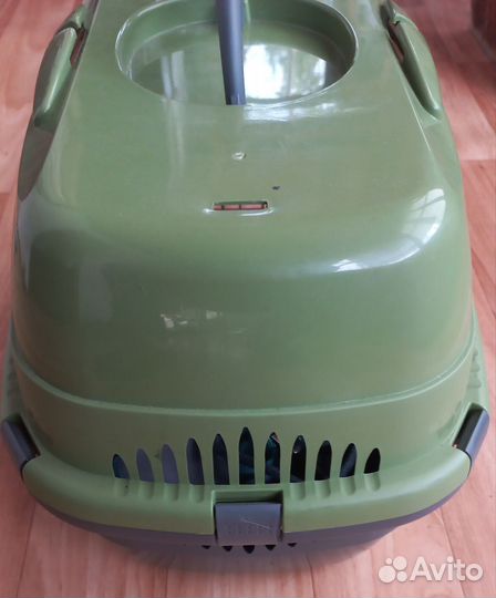 Переноска для кошек и собак