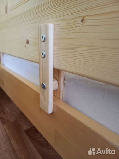 Защитный бортик для кровати новый