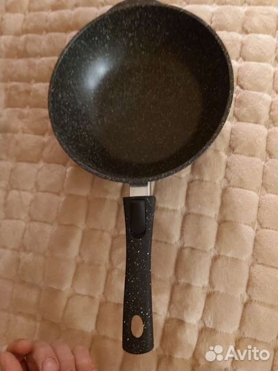 Сковородка новая