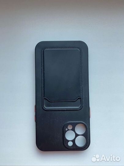 Чехол на iPhone 13