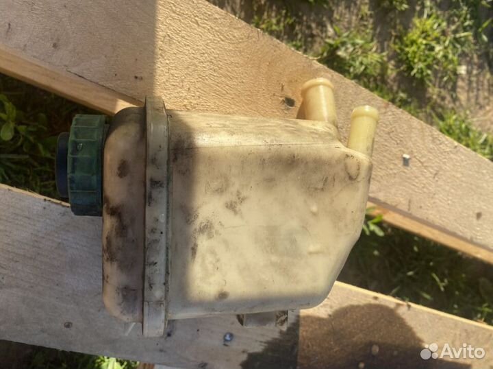 Бачок гидроусилителя Porsche 955 VW Touareg