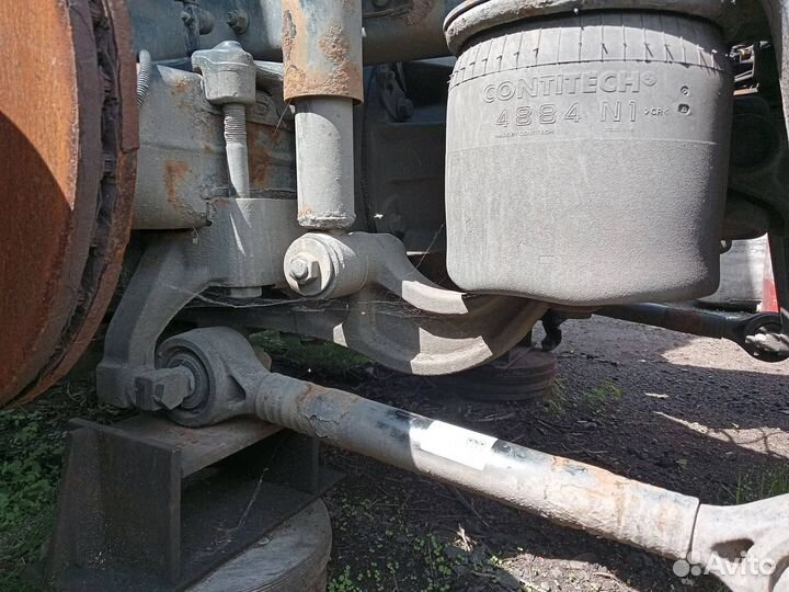 Кронштейн пневмоподушки MAN TGX 2017 81436306066