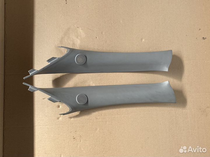 Nissan primera p12 накладки передних стоик