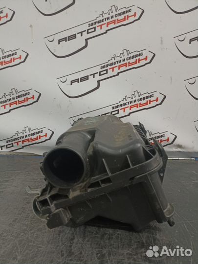 Корпус воздушного фильтра suzuki baleno solio swif