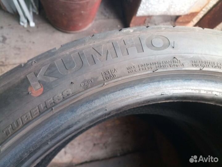 Kumho Ecsta PS71 225/45 R18 и 245/40 R18