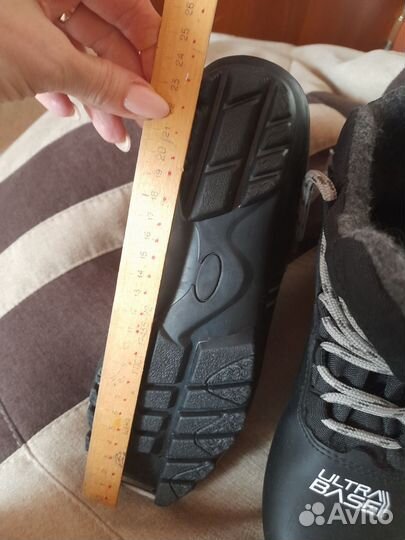 Лыжные ботинки