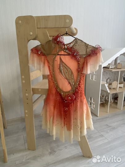 Купальник для фигурного катания