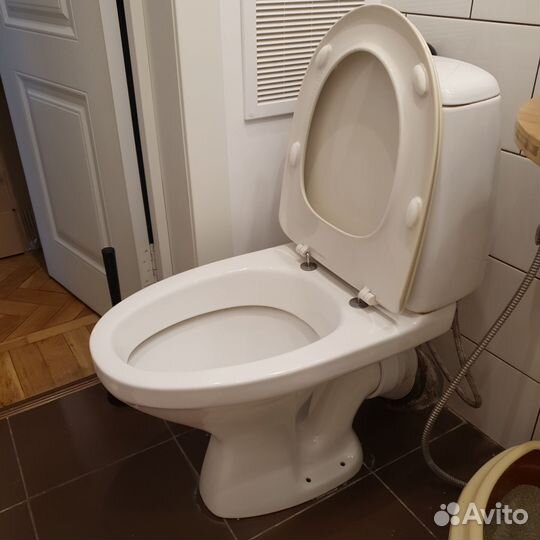 Унитаз б/у