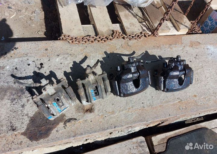 Суппорт тормозной Хонда Аккорд 7