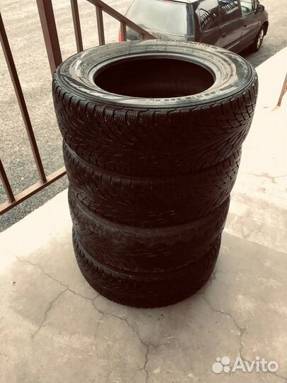 Nokian Tyres Hakkapeliitta R2 205/65 R15