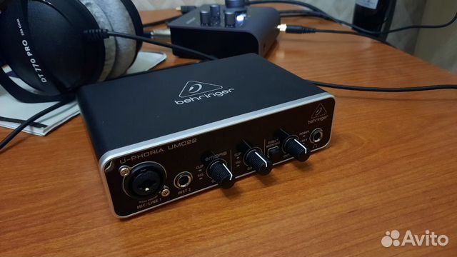 Звуковая карта behringer U-phoria UMC22 купить в Санкт-Петербурге ...