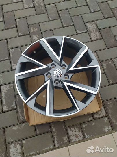 R18/5/112 Octavia, VW Passat, Jetta, Golf 6, 7