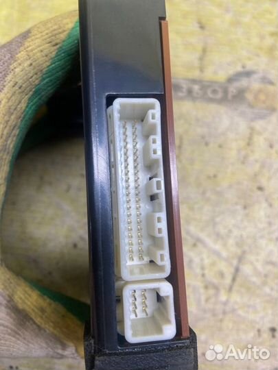 Блок управления климат-контролем Toyota Mark X