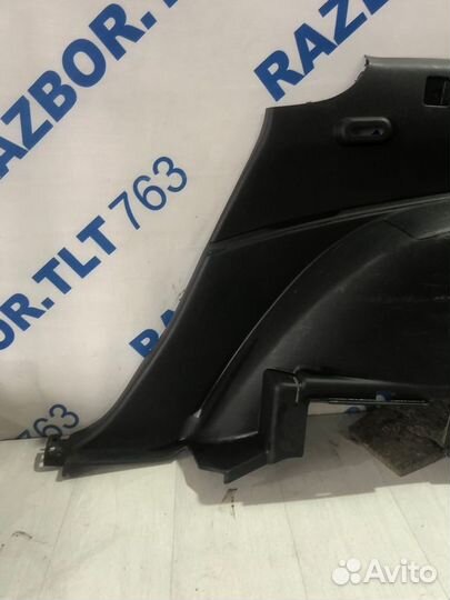 Обивка багажника правая mazda CX-7 2.3 ат