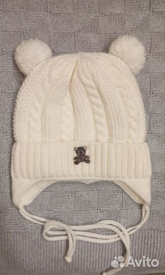 Шапка вязаная демисезонная