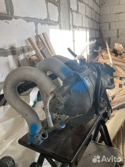 Воздушный колектор на Ниссан