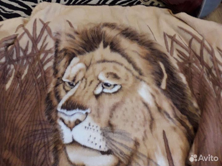 Двухстороннее покрывало