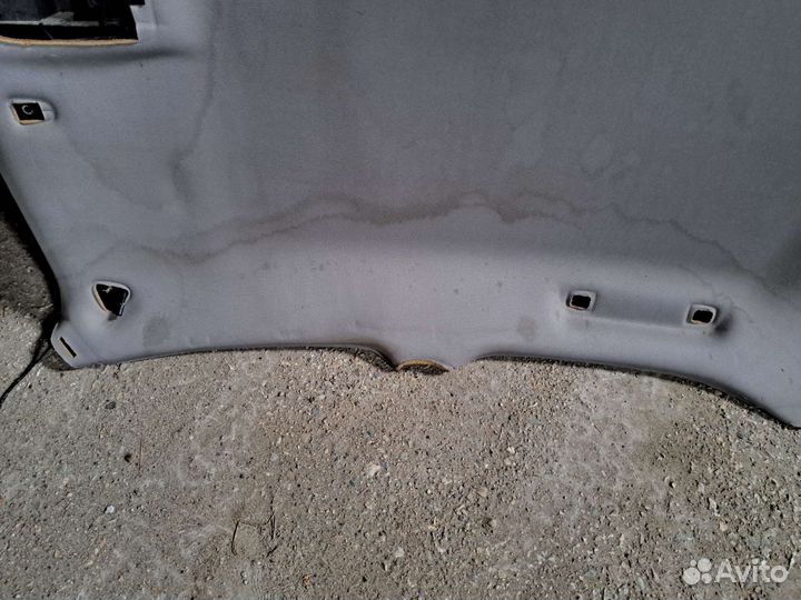 Обшивка потолка на Cadillac CTS