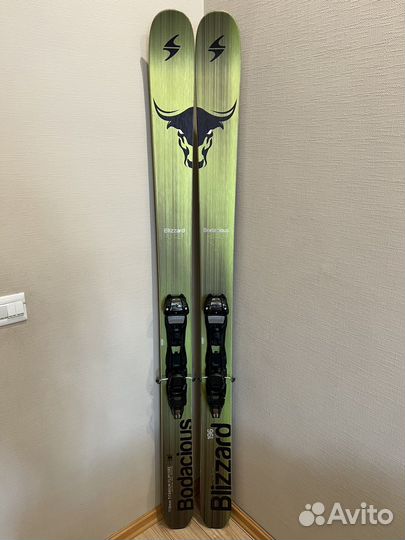 Горные лыжи Blizzard Bodacious 196