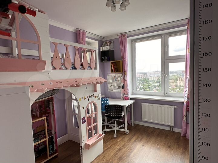 4-к. квартира, 79 м², 33/45 эт.