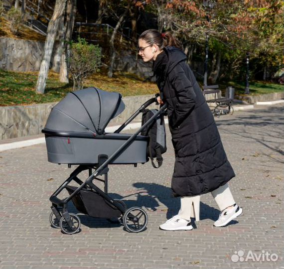 Коляска детская 3 в 1