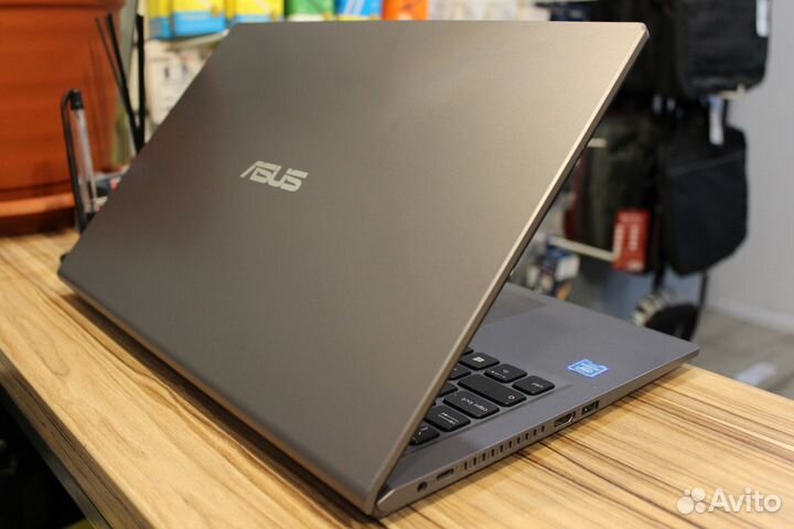 Современный Ноутбук Asus 15.6