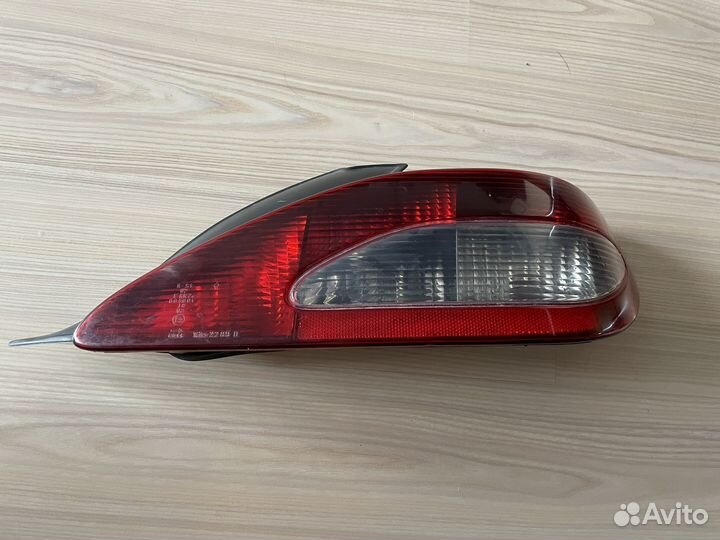 Фонарь задний правый peugeot 406 coupe