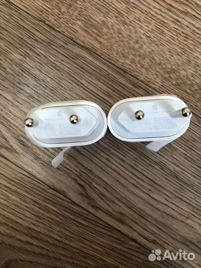 Блок быстрой зарядки iPhone