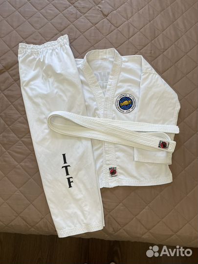Кимоно для тхэквондо 7-8 лет