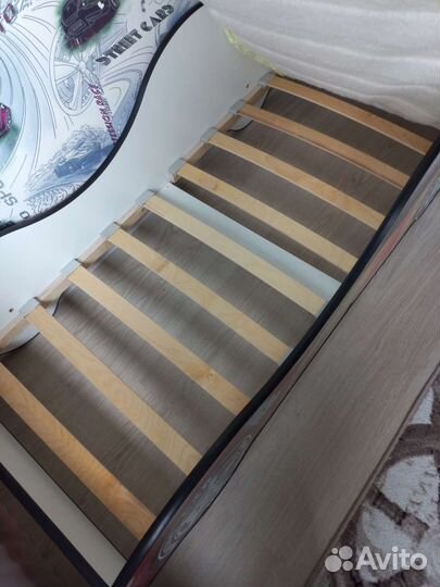 Детская кровать с матрасом, торг уместен