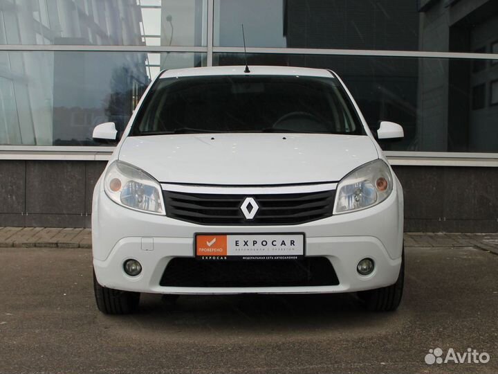 Renault Sandero 1.6 AT, 2011, 118 000 км