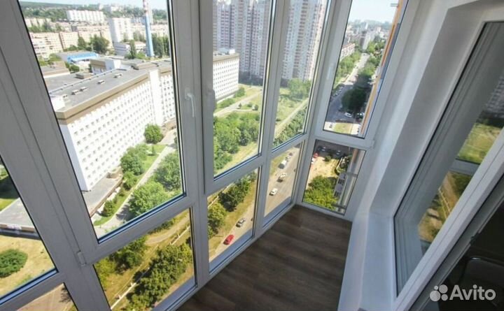 Остекление балконов и лоджий в рассрочку W1218