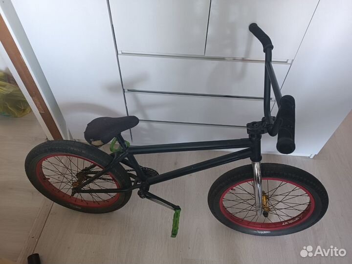 Велосипед BMX