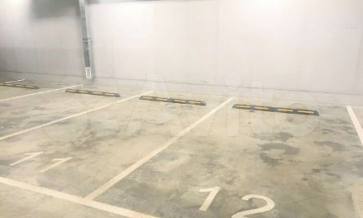 Машиноместо, 15 м²