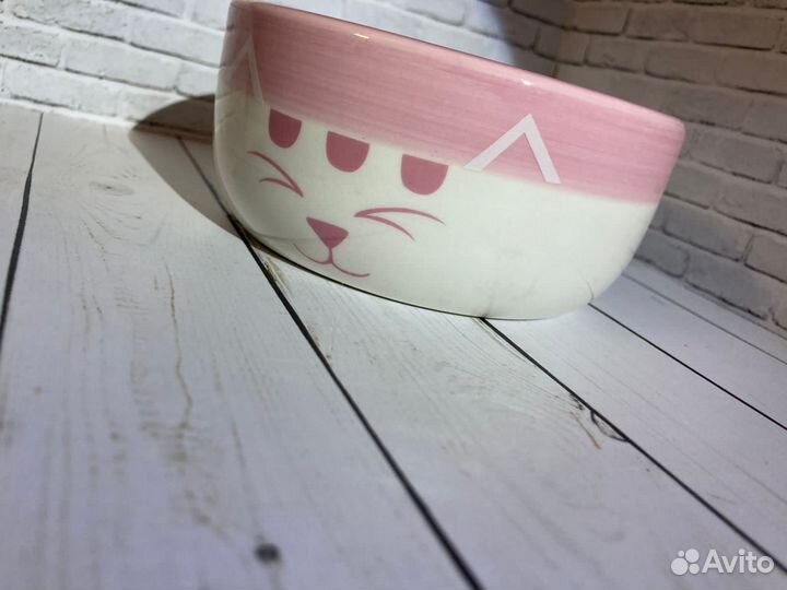 Керамическая миска для кошки