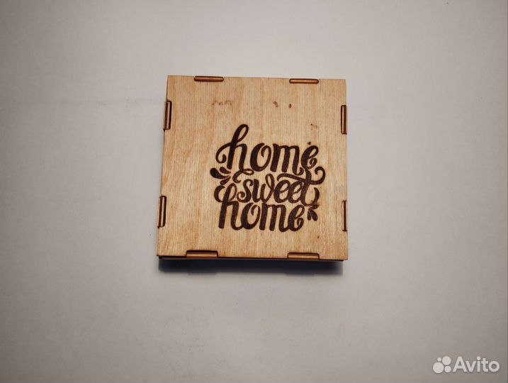 Коробка подарочная из фанеры