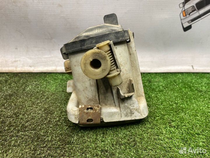 Фара противотуманная Mercedes-Benz