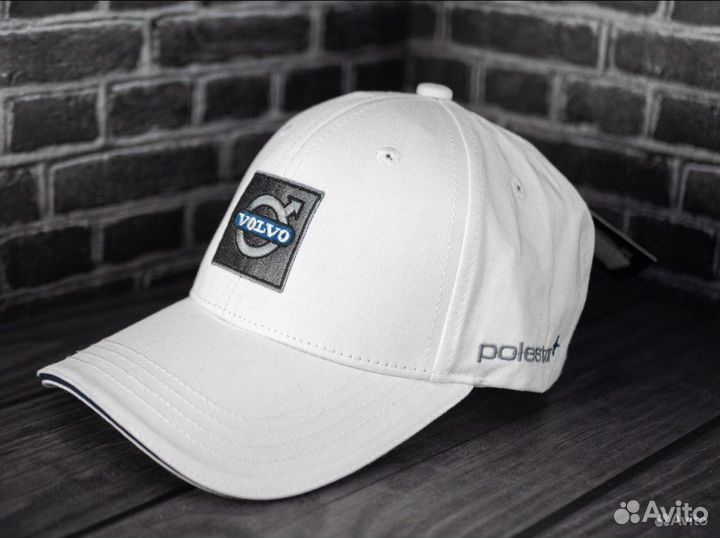 Бейсболка Volvo