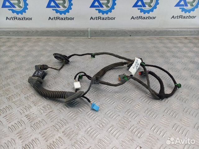 Проводка двери зад.пр Land Rover Freelander 2 2.2