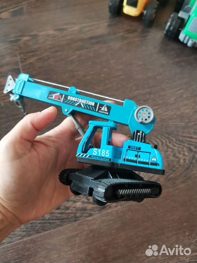 Детские игрушки трактор